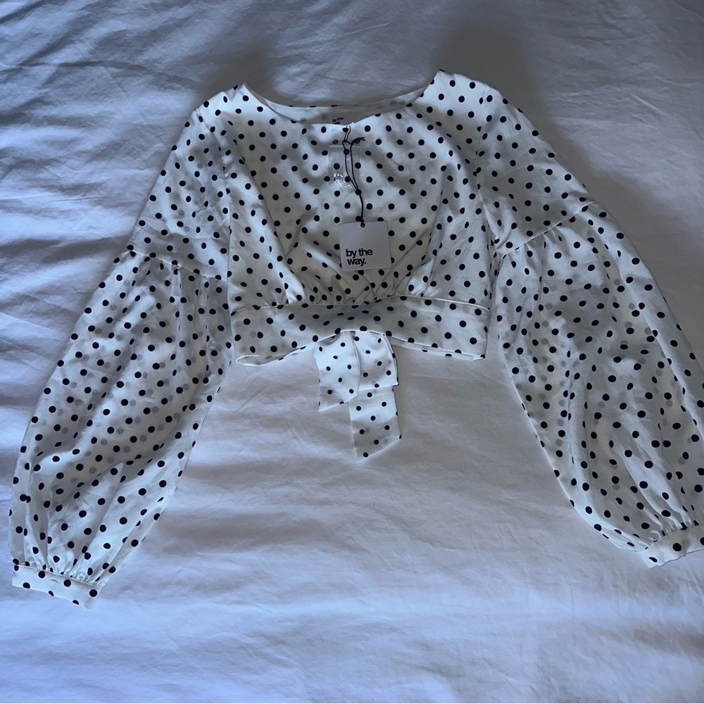 REVOLVE White Polka Dot Puff Sleeve Crop Top